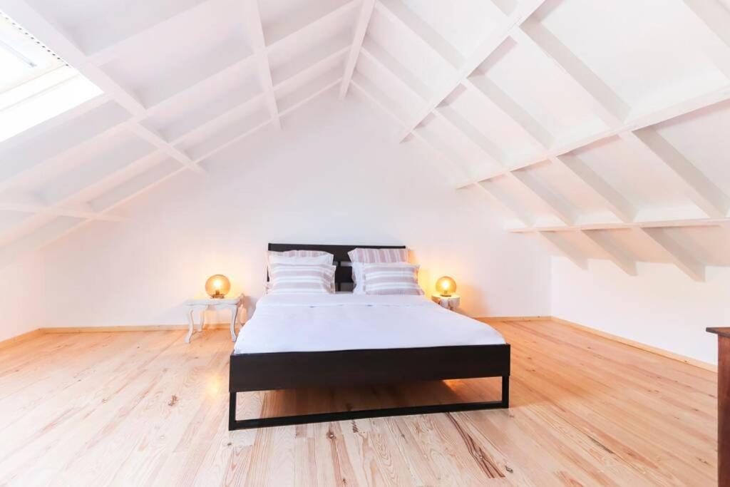 Caparica Beach Villa Trafaria Екстериор снимка